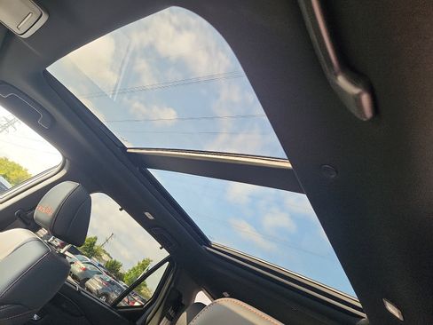 New 2025 Honda Pilot TrailSport image 10