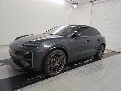 Used 2024 Porsche Macan Turbo Electric AWD/4WD image 1
