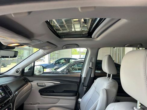 Used 2021 Honda Pilot Special Edition image 16