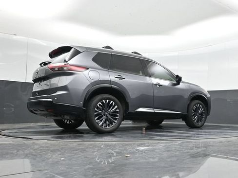 Used 2026 Nissan Rogue Platinum w/ Platinum Premium Package AWD/4WD image 52