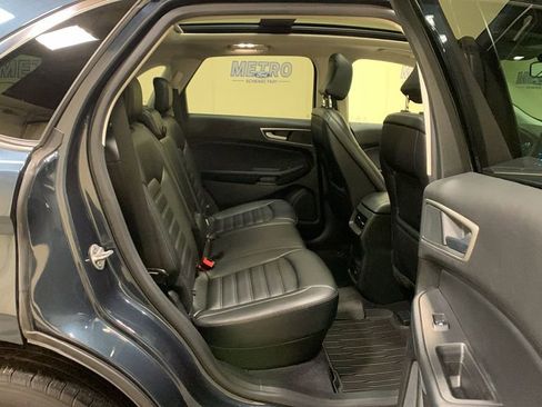 Used 2024 Ford Edge SEL w/ Convenience Package image 14