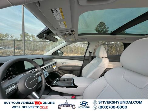 Certified 2025 Hyundai Tucson SEL image 21