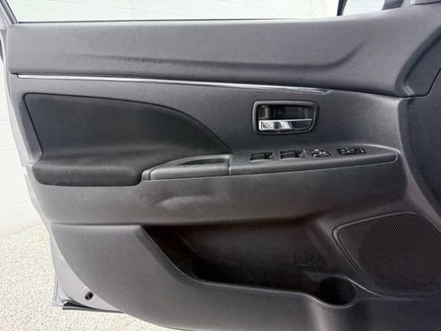 Used 2024 Mitsubishi Outlander Sport AWD image 14