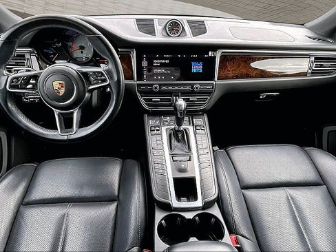 Used 2020 Porsche Macan S AWD/4WD image 13