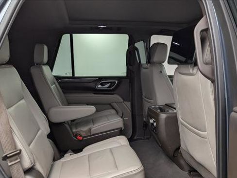 Used 2021 GMC Yukon SLT w/ SLT Premium Package AWD/4WD image 18