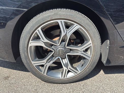Used 2019 Kia Stinger RWD image 15