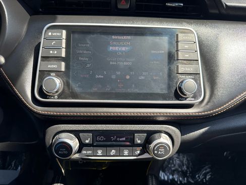 Used 2019 Nissan Kicks SR w/ SR Premium Package image 20