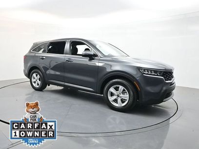 Used 2023 Kia Sorento LX