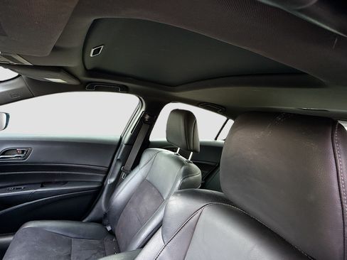 Used 2016 Acura ILX FWD image 25