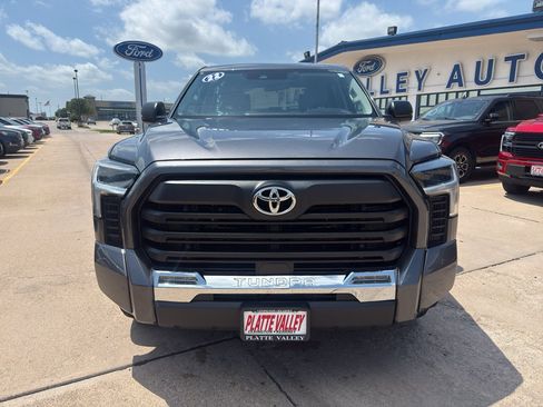 Used 2022 Toyota Tundra SR5 AWD/4WD image 2