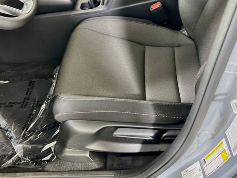 Used 2024 Honda CR-V LX image 18