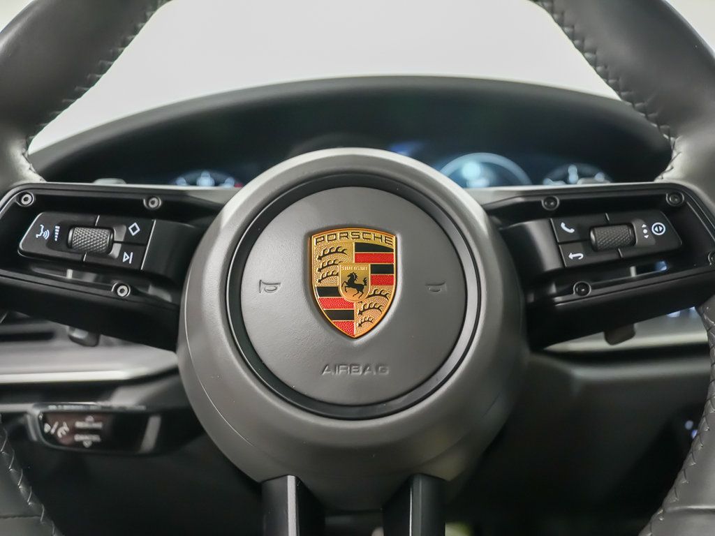 Certified 2021 Porsche 911 Carrera RWD image 24