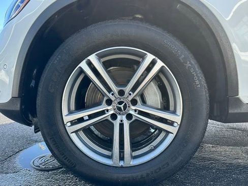 Certified 2021 Mercedes-Benz GLC 300 4MATIC image 11