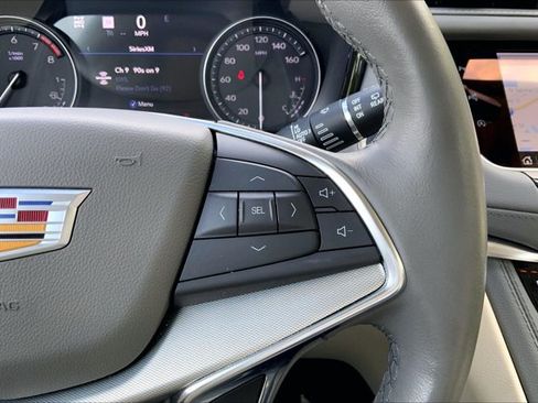 Used 2024 Cadillac XT5 Premium Luxury w/ Technology Package AWD/4WD image 19