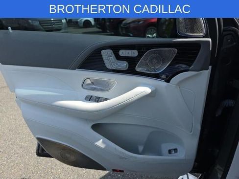Used 2023 Mercedes-Benz Maybach GLS 600 4MATIC image 19