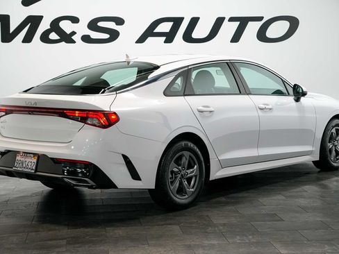 Used 2023 Kia K5 LXS FWD image 4
