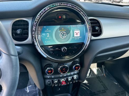 Certified 2023 MINI Cooper S image 13