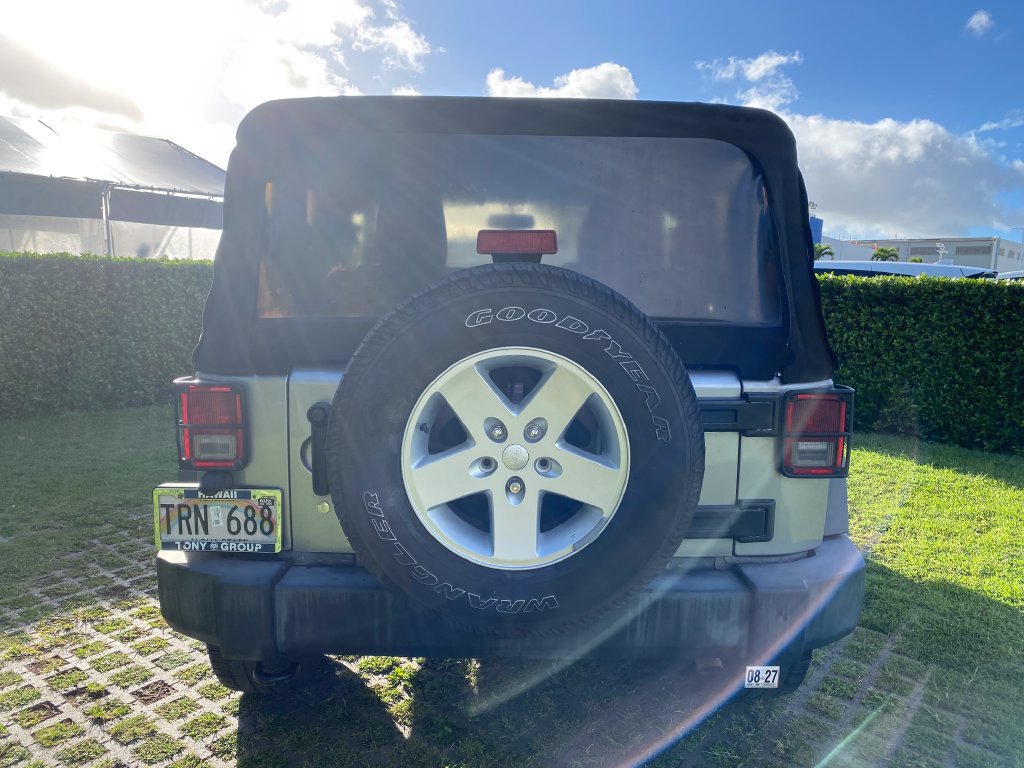 Used 2018 Jeep Wrangler Sport AWD/4WD image 24