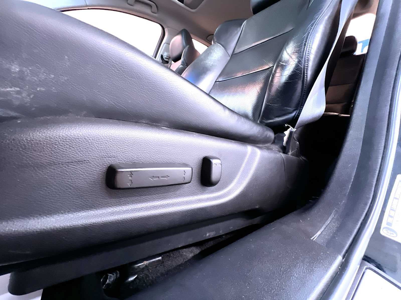 Used 2010 Acura TSX Sedan FWD image 13