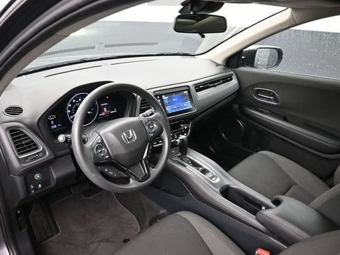 Used 2022 Honda HR-V EX image 10