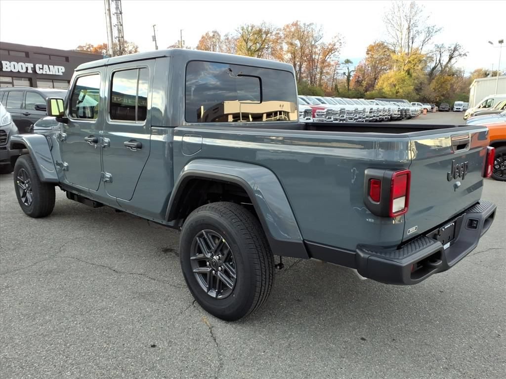 New 2026 Jeep Gladiator Sport AWD/4WD image 6