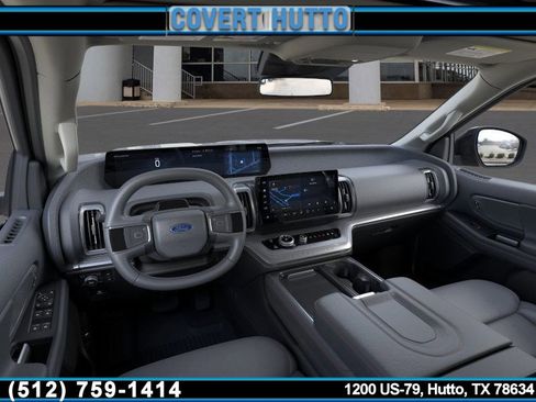 New 2025 Ford Expedition Active image 9