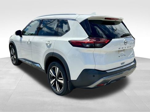 Used 2022 Nissan Rogue SL FWD image 8