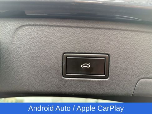 Used 2021 Volkswagen Atlas Cross Sport SEL Premium R-Line image 22