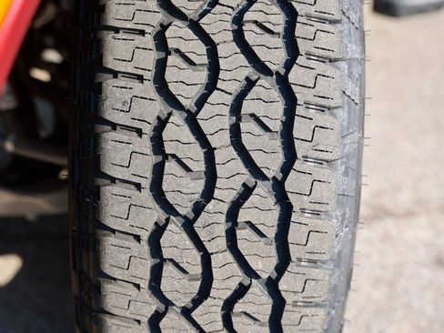 New 2025 Ford Ranger XLT w/ Equipment Group 301A High image 29