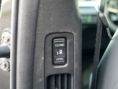 Used 2023 Honda Odyssey Touring image 29