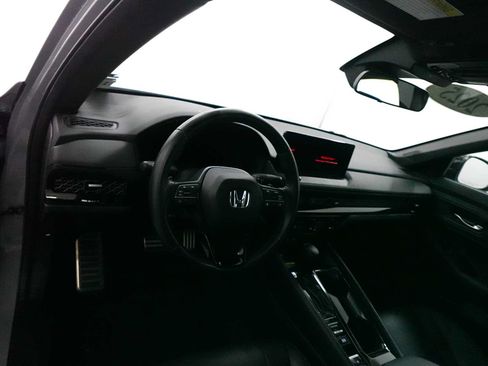 Used 2025 Honda Accord Sport image 15