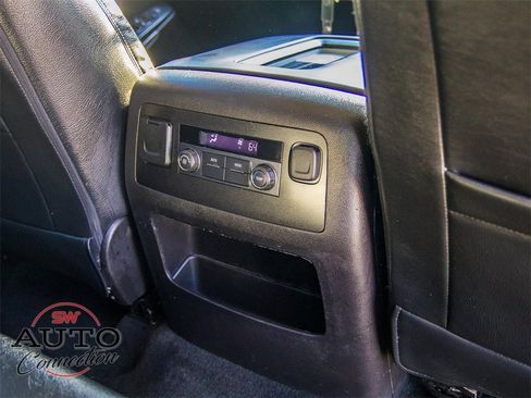 Used 2016 Chevrolet Suburban LS w/ Enhanced Driver Alert Package image 24