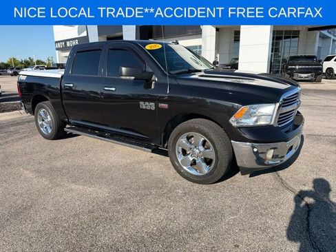 Used 2017 RAM 1500 Big Horn RWD image 2
