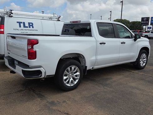 New 2026 Chevrolet Silverado 1500 Custom RWD image 4