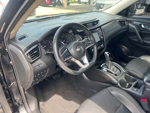 Used 2020 Nissan Rogue SL w/ Premium Package AWD/4WD image 6