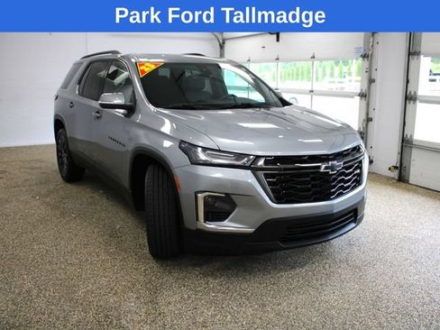 Used 2023 Chevrolet Traverse RS AWD/4WD image 8