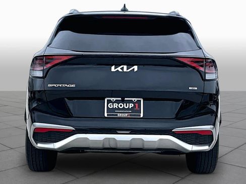 Certified 2025 Kia Sportage SX Prestige AWD/4WD image 5