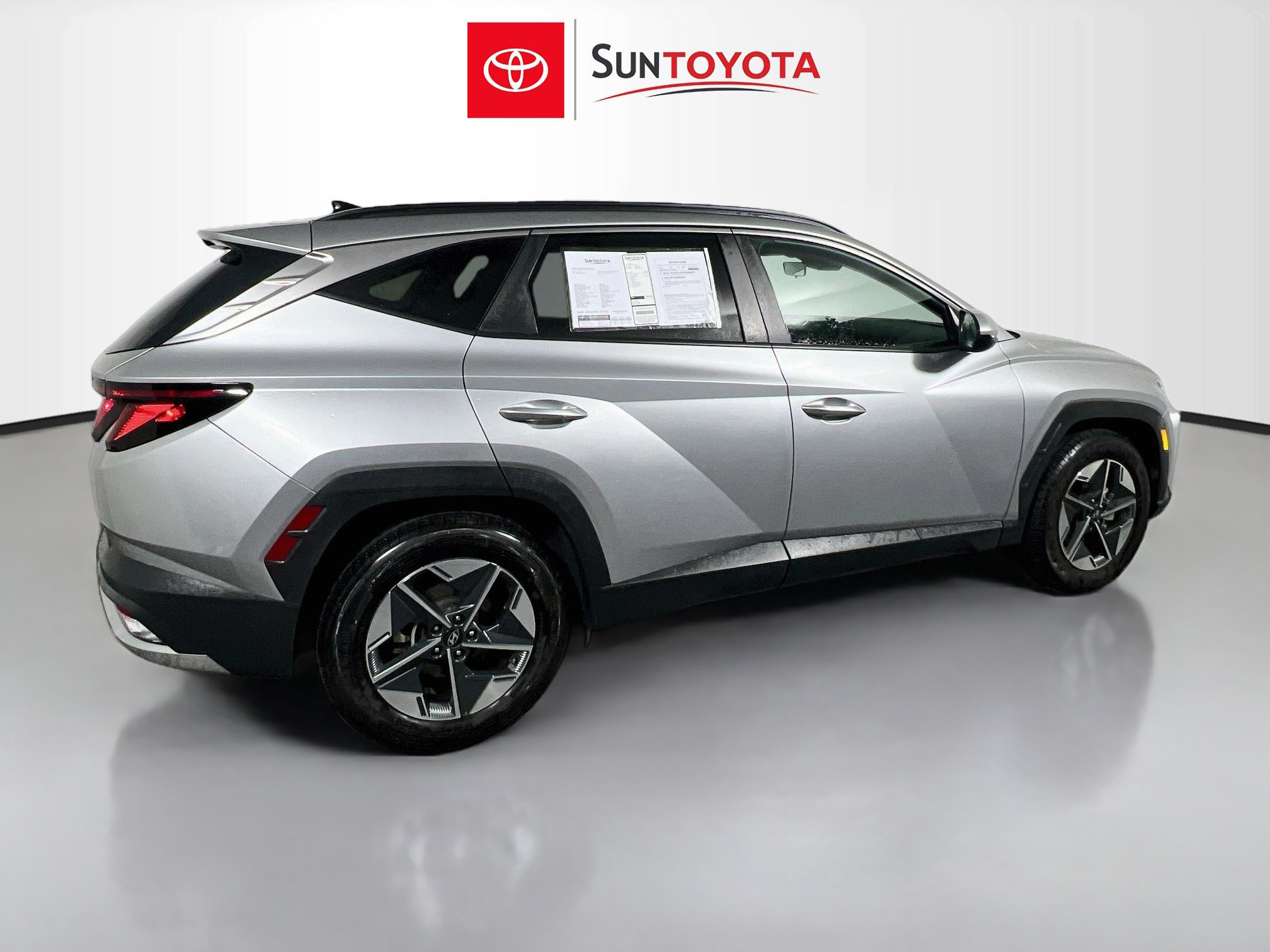 Used 2025 Hyundai Tucson SEL FWD image 4