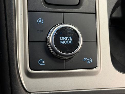 Certified 2023 Ford Explorer XLT AWD/4WD image 20