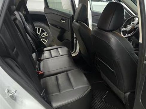 Used 2024 Nissan Rogue SL w/ SL Premium Package AWD/4WD image 15