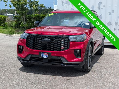 Certified 2025 Ford Explorer ST w/ Sun And Sound Package AWD/4WD image 8