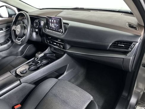 Used 2023 Nissan Rogue SV AWD/4WD image 30