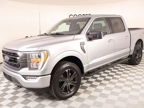 Used 2021 Ford F150 XLT w/ Equipment Group 302A High AWD/4WD image 12