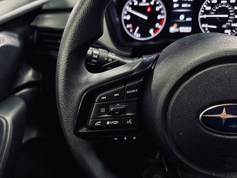 Used 2025 Subaru Crosstrek 2.0i Premium image 25