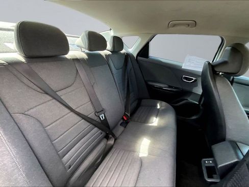Used 2025 Kia K4 EX FWD image 27