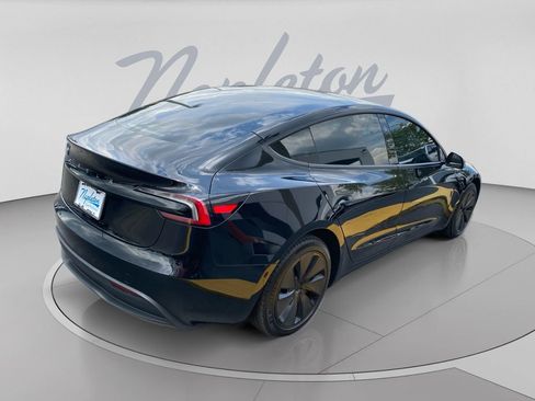 Used 2024 Tesla Model 3 Long Range RWD image 8