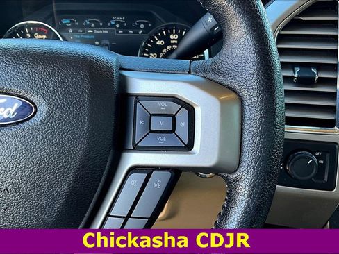 Used 2016 Ford F150 Lariat image 12