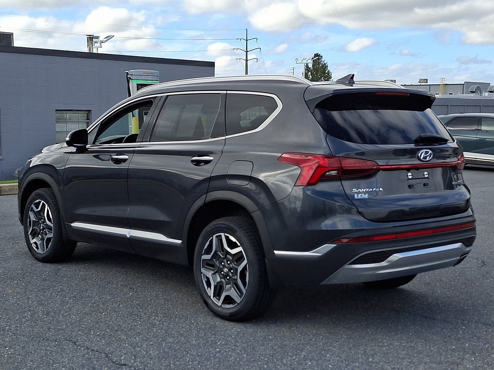 Certified 2023 Hyundai Santa Fe Limited AWD/4WD image 7