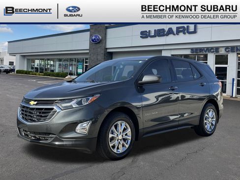 Used 2019 Chevrolet Equinox LS w/ LS Convenience Package image 3