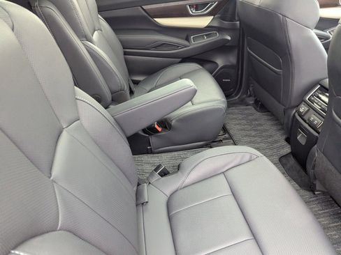 Certified 2022 Subaru Ascent Touring AWD/4WD image 14